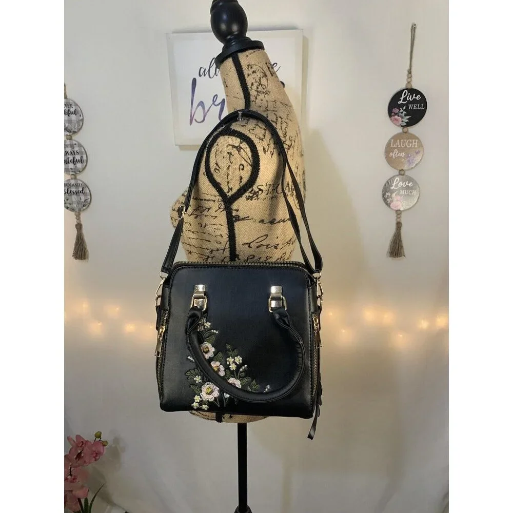 (14)Shoulders bag‎ womens midium size black color